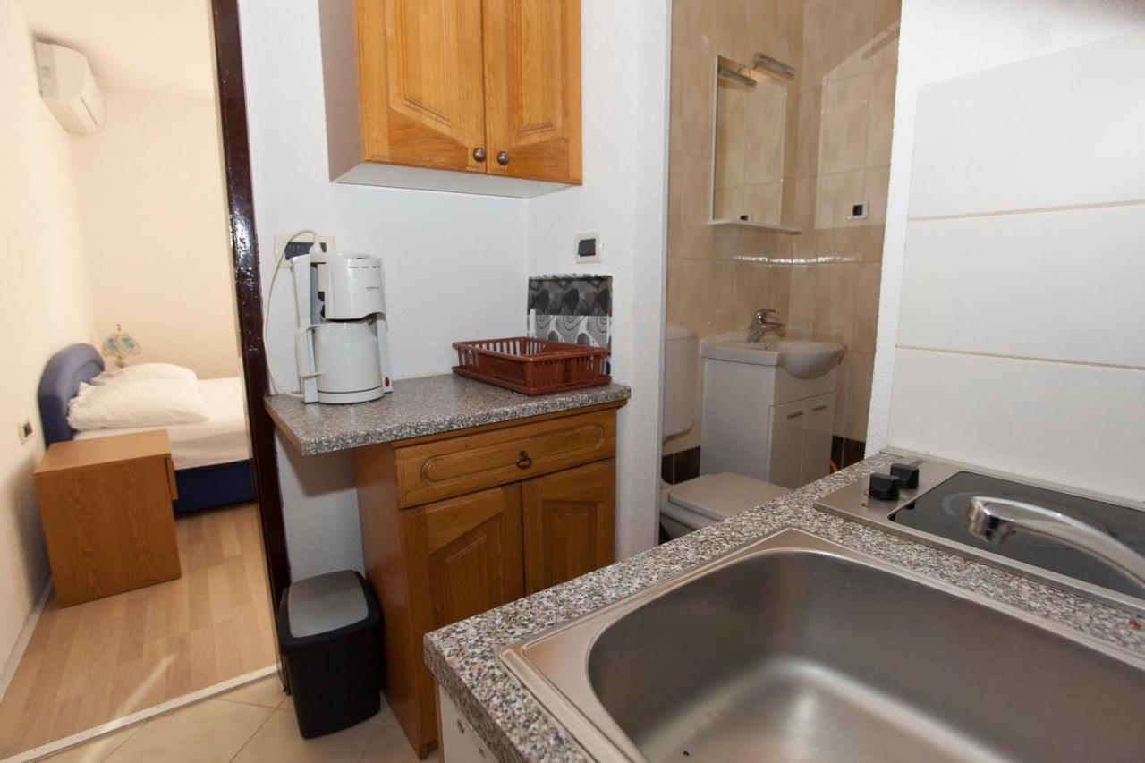 Apartments Marinko Promajna Ngoại thất bức ảnh