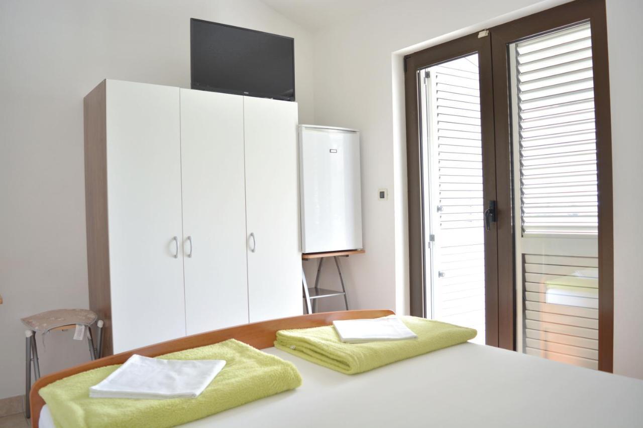 Apartments Marinko Promajna Ngoại thất bức ảnh
